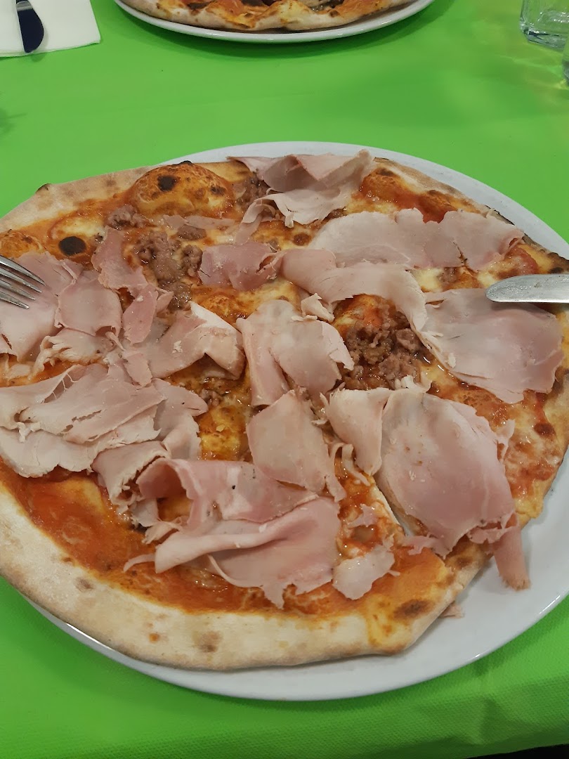 Pizzeria Ristorante ISOLA BLU, Castello di Godego