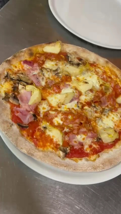 Pizzeria ristorante kebab