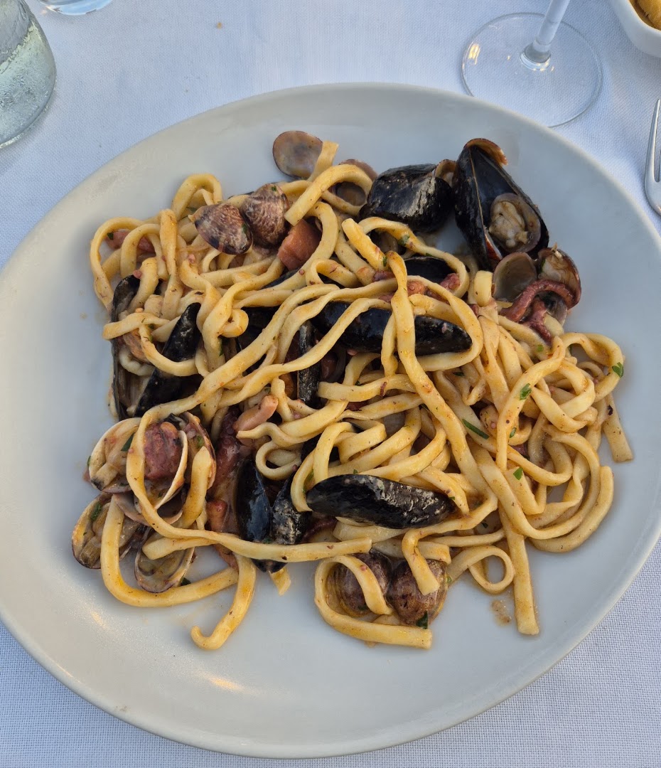 Pizzeria Ristorante "la Certosa" di Lorieri Piera