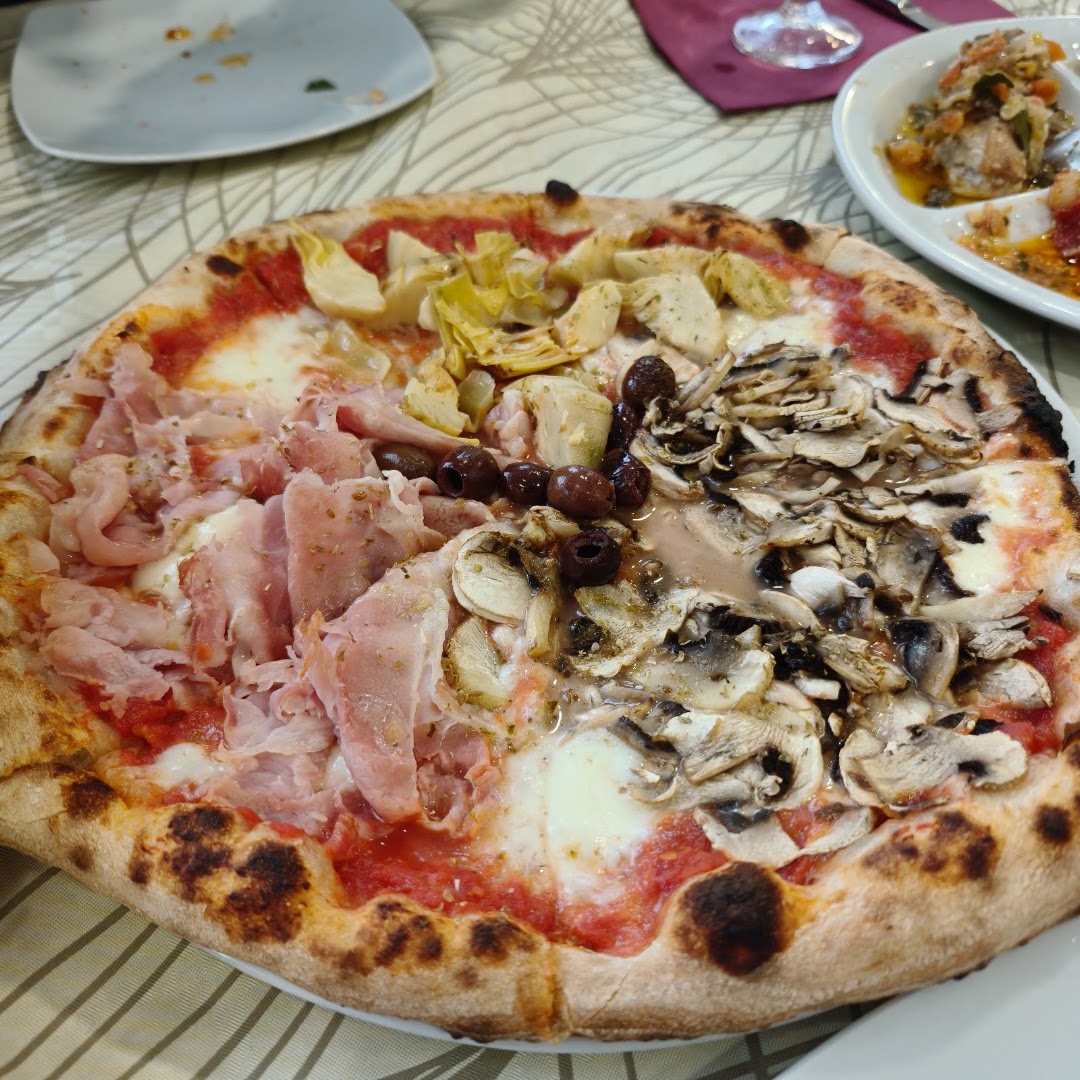 Pizzeria Ristorante La Fonte Sas
