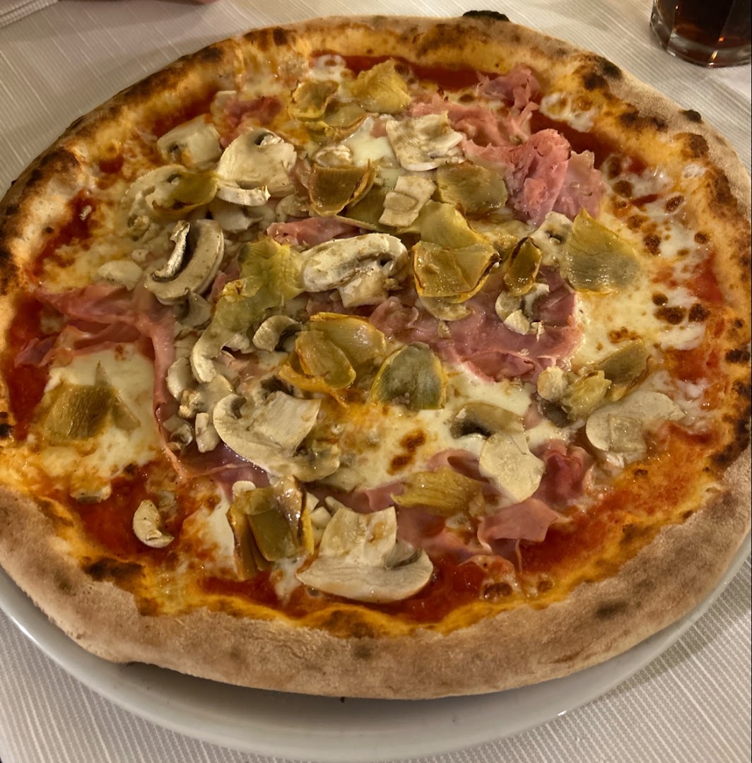 Pizzeria Ristorante La Rocca