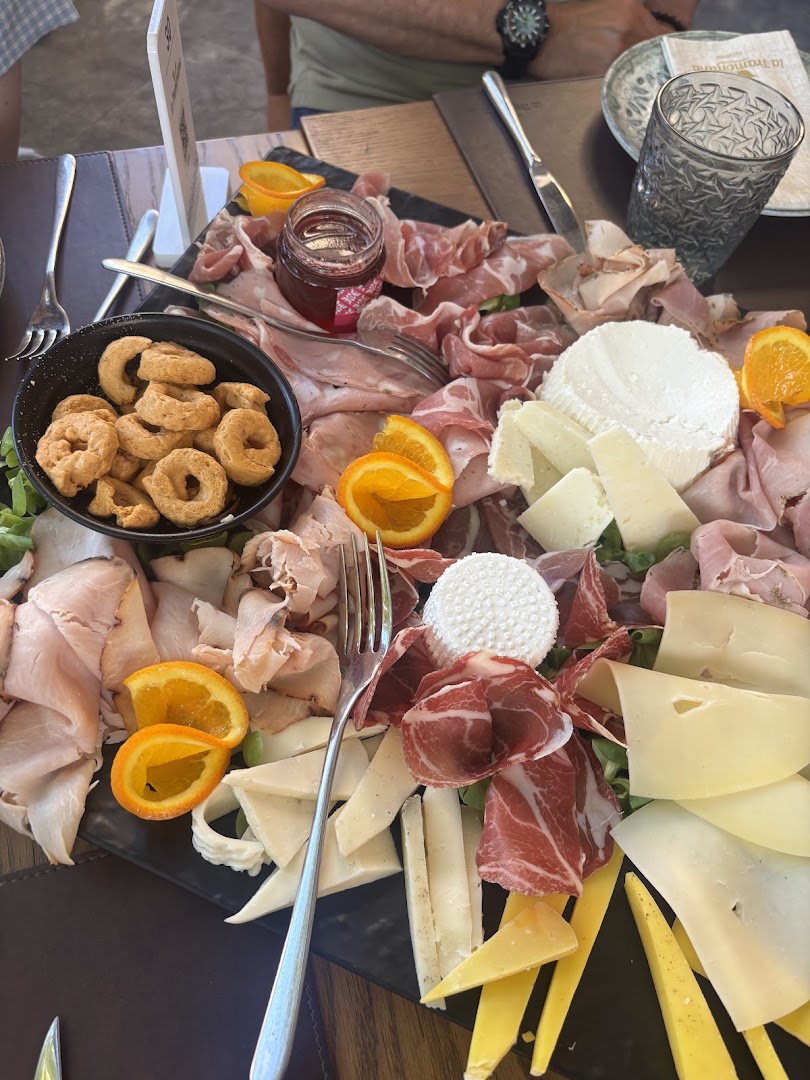 Pizzeria Ristorante La Tramontina