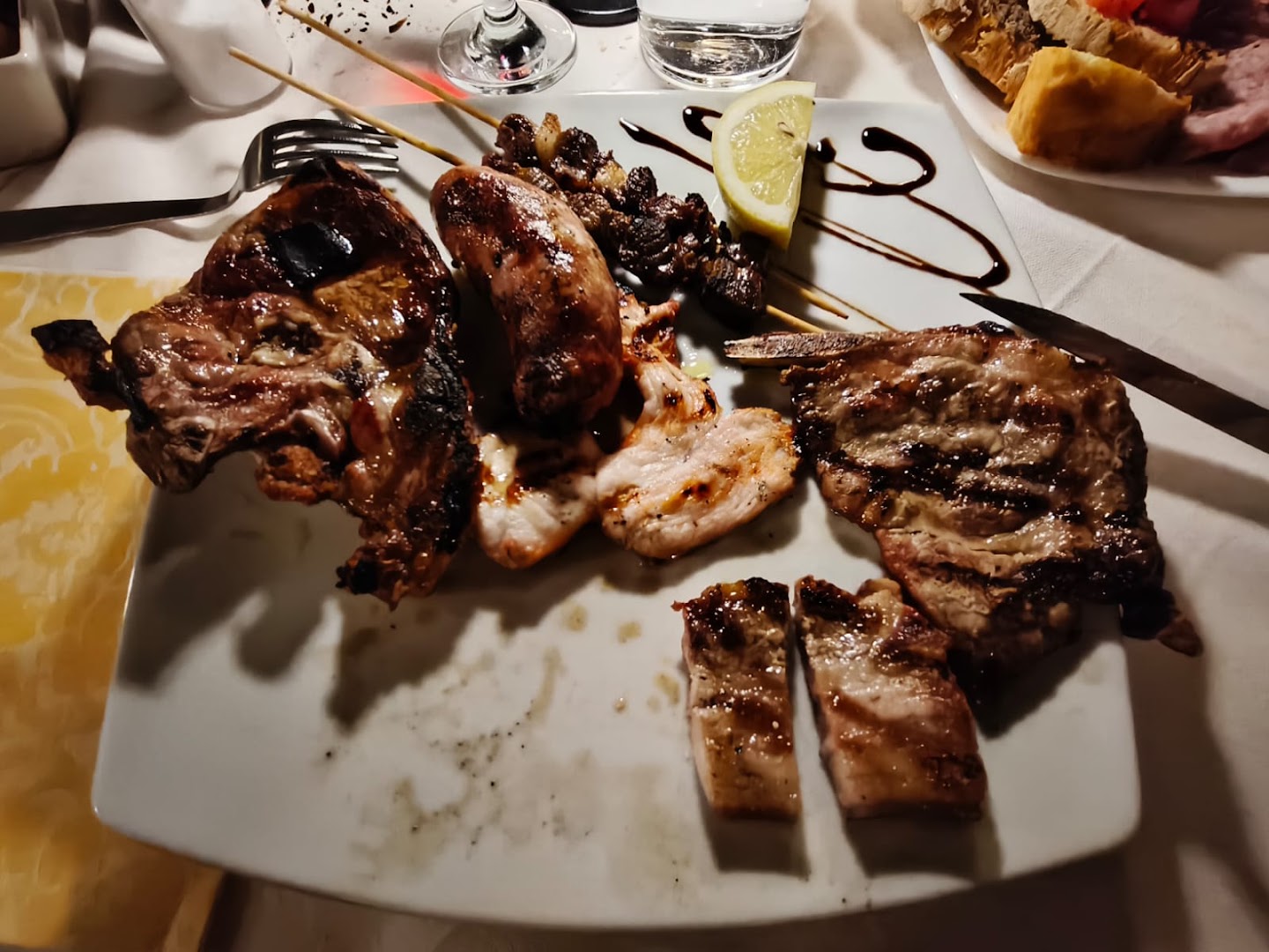 Pizzeria Ristorante Locanda Di Champeaux