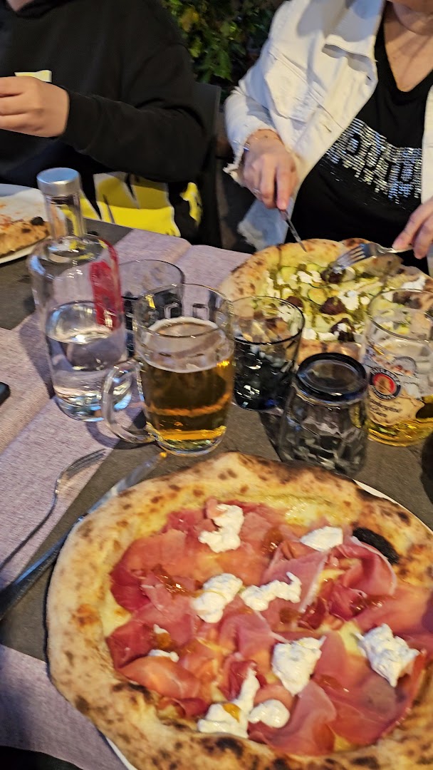 PIZZERIA RISTORANTE RIO, Verona
