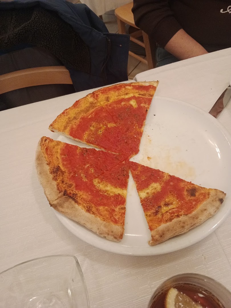Pizzeria Ristorante Tomi 2