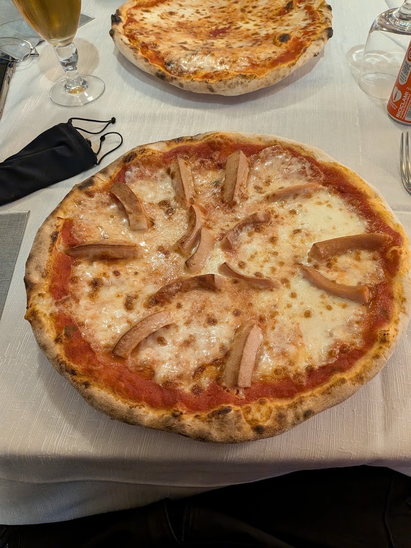 Pizzeria Ristorante Tomi 2