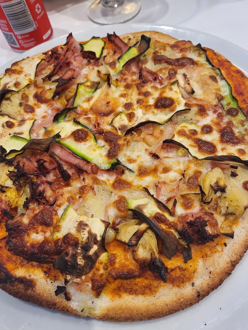 Pizzeria Ristorante Vesuvio