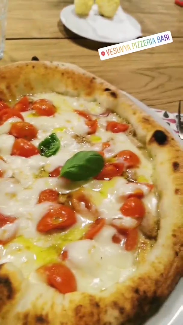 Pizzeria Ristorante Vesuvya