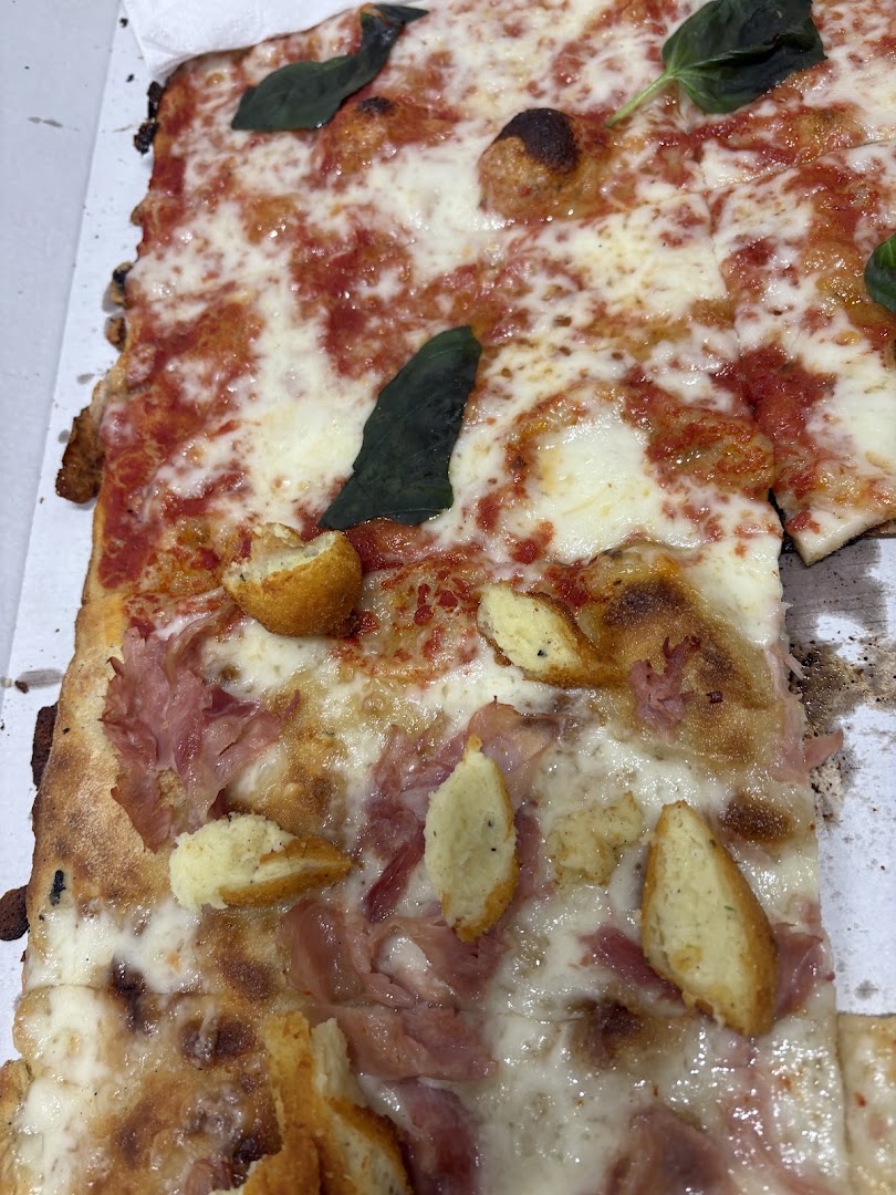 PIZZERIA ROSTICCERIA ACQUA E FARINA