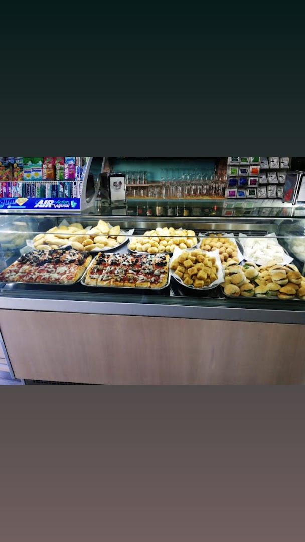 PIZZERIA-ROSTICCERIA MORDI &FUGGI