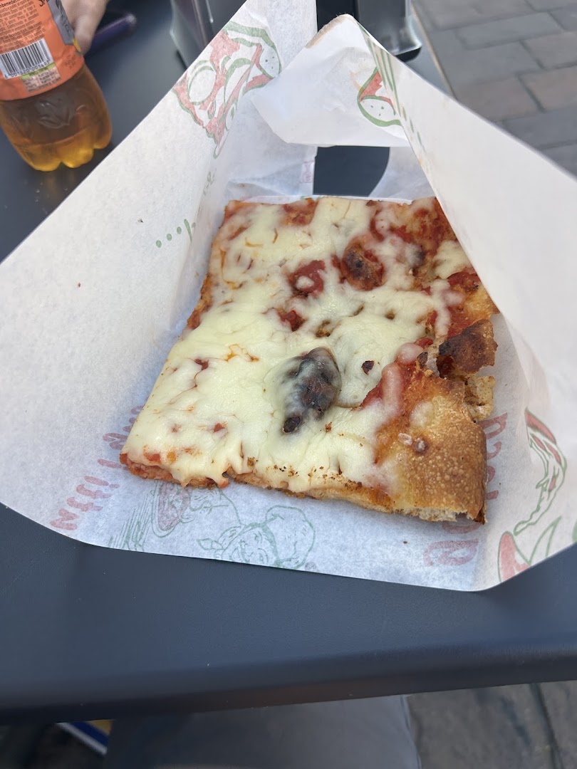 Pizzeria Rustica Di Mencarani Riccardo