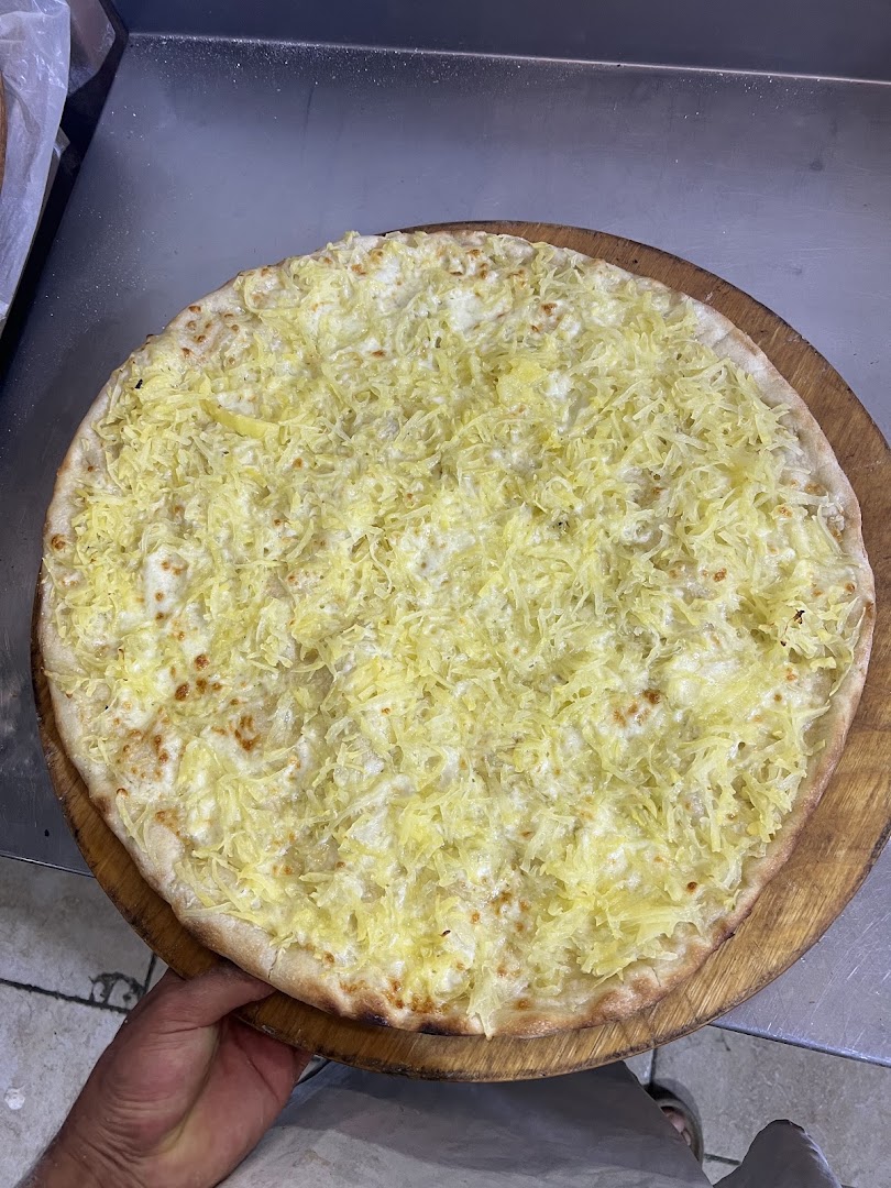 Pizzeria sardina il faraone