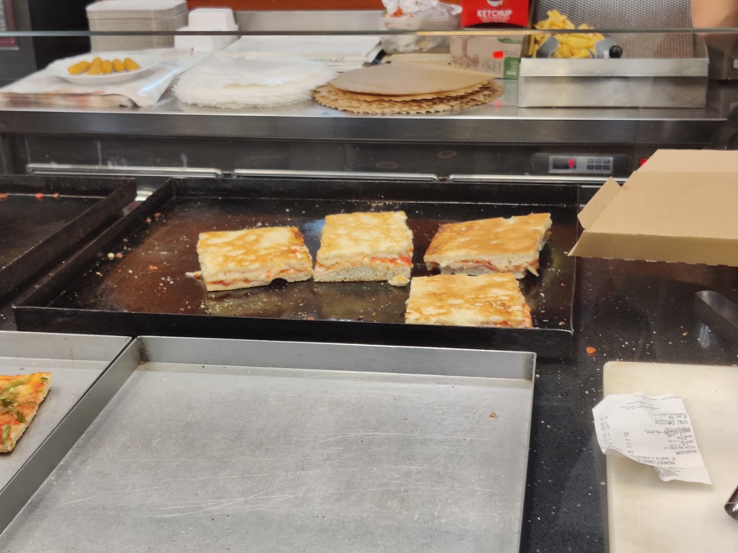 PIZZERIA SCHIAVELLO