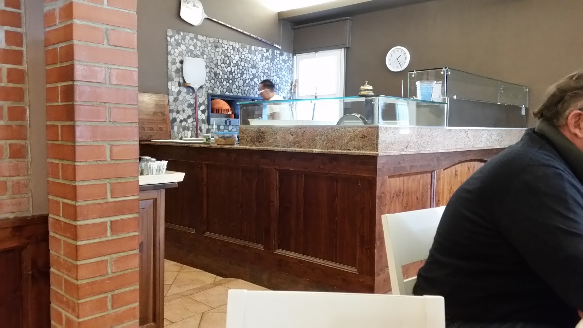 Pizzeria Spaghetteria FULL BLOWN