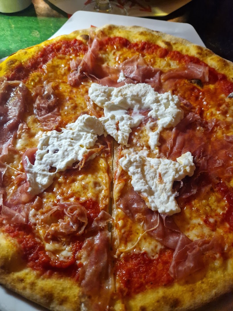 Pizzeria "Stecca"