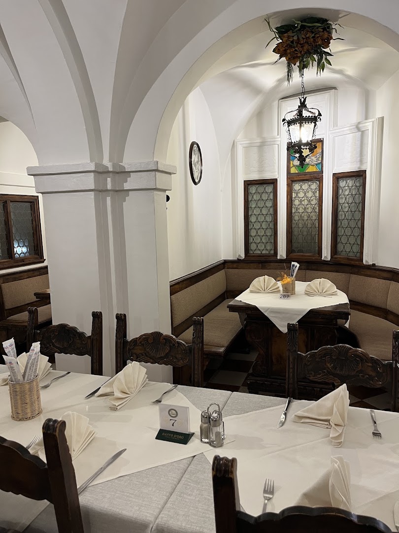 Pizzeria "Taverna dell'Oca Bianca"
