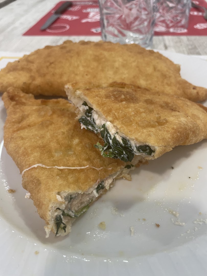 Pizzeria Tavola Calda Fortunato di Afrayem Henis Girgis