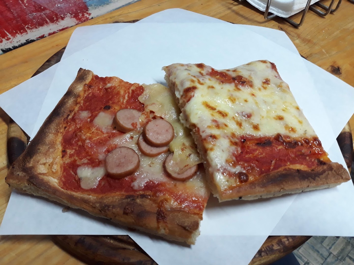 Pizzeria The Wall