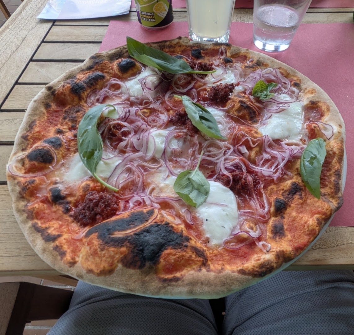 Pizzeria Trattoria La Strega