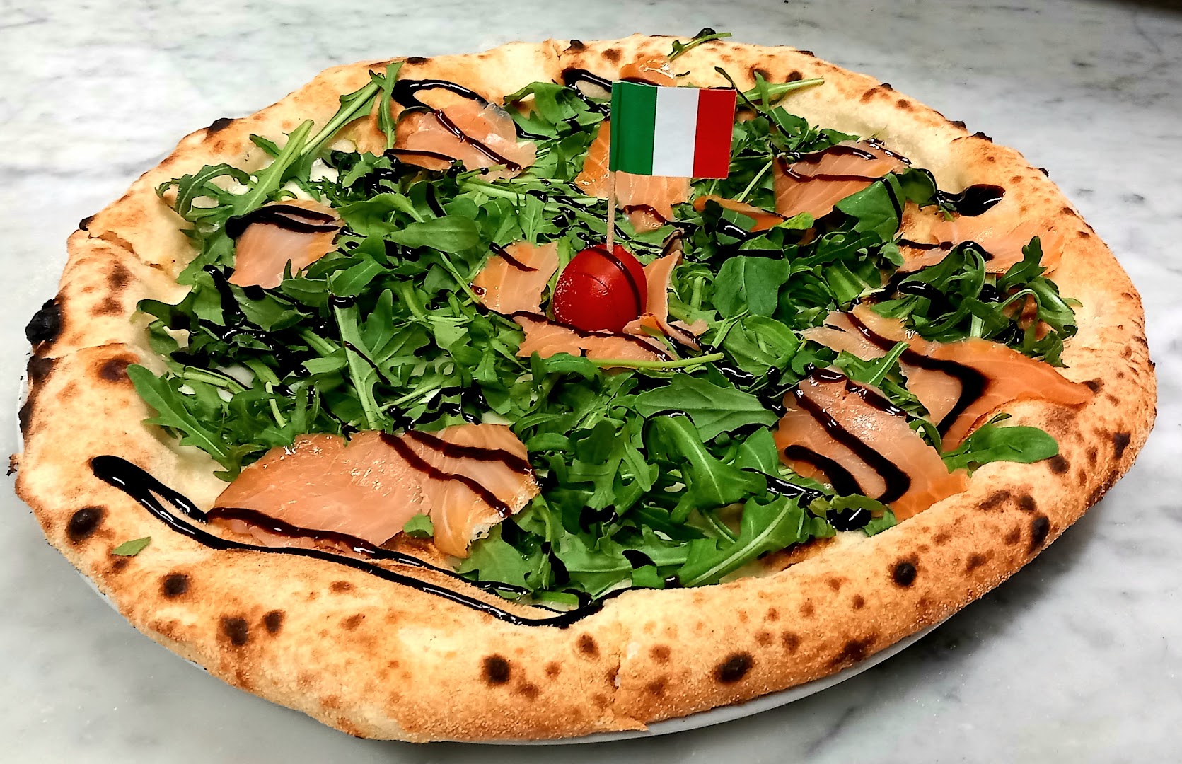 Pizzeria - Trattoria " La Tana Del Gusto"