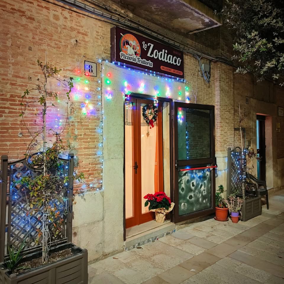 PIZZERIA - TRATTORIA Lo Zodiaco | Poggio Imperiale