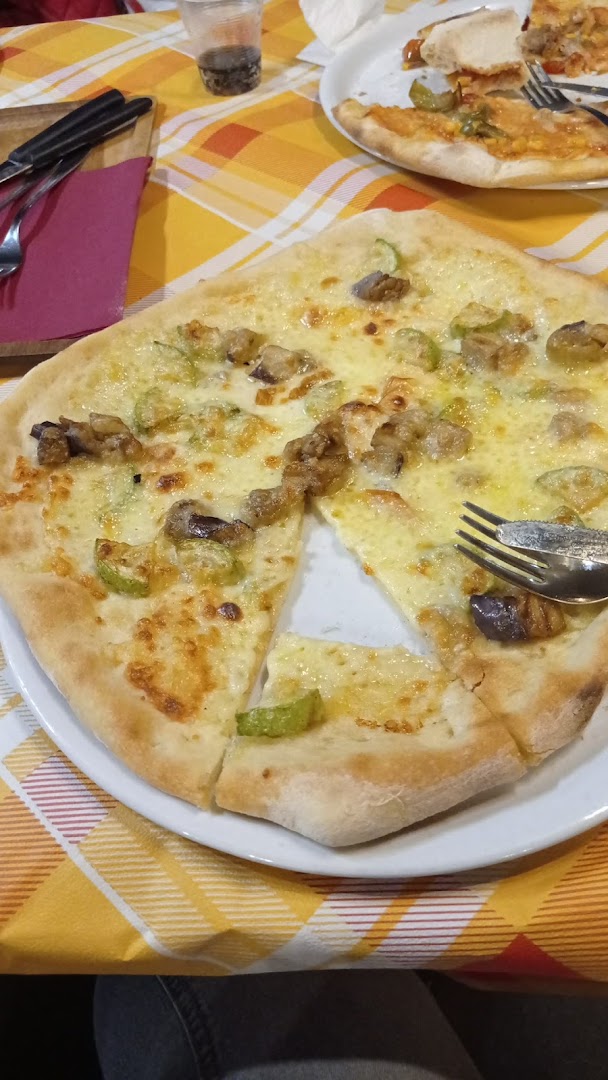 Pizzeria-Trattoria Rifugio Husky