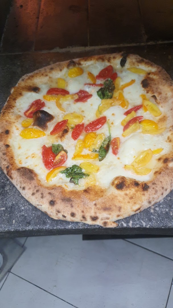PIZZERIA TREDICI, Torre del Greco