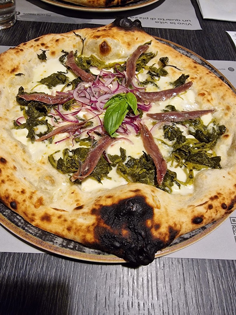Pizzeria Vesuviani, Modena