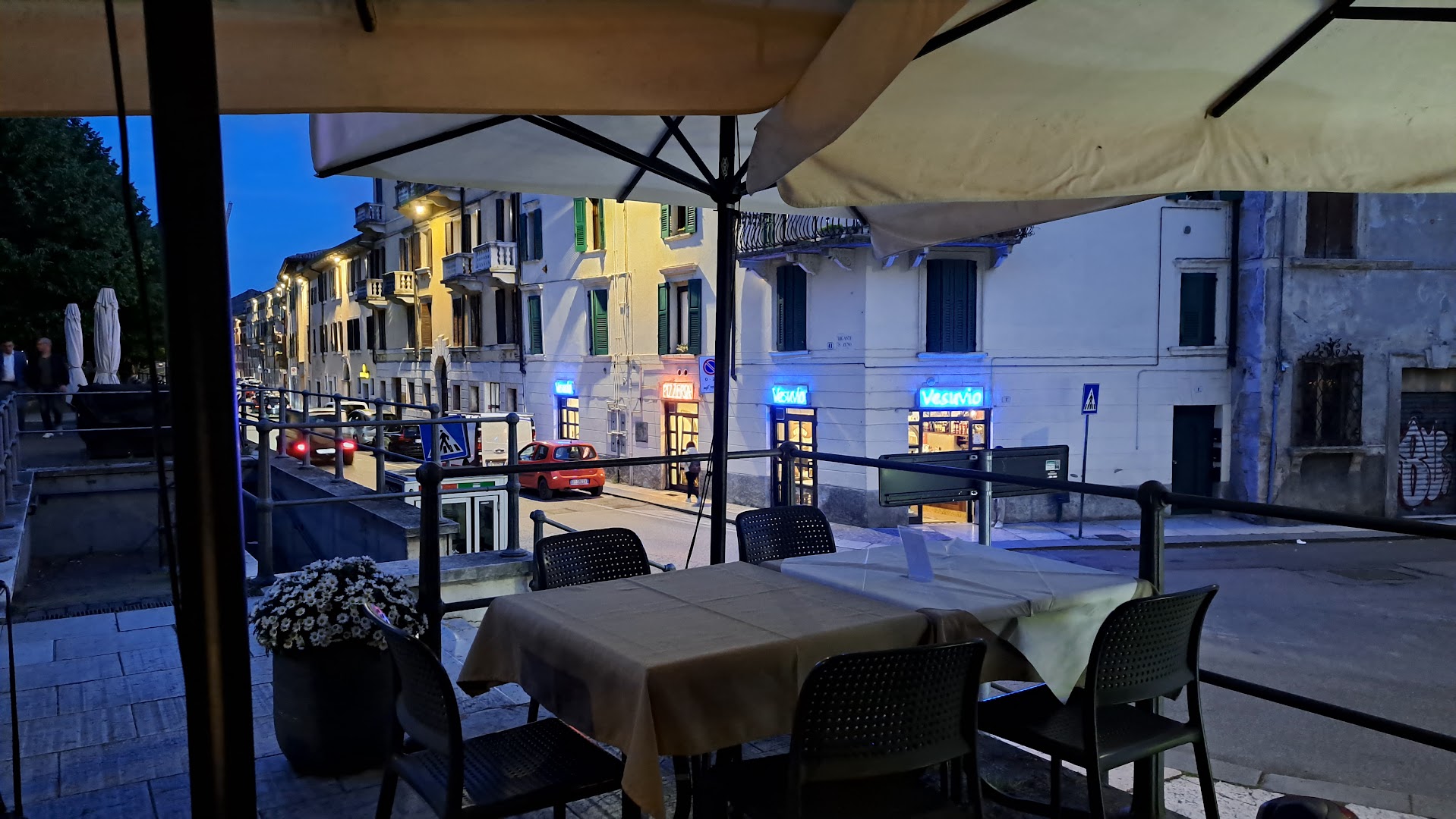 Pizzeria Vesuvio …dal 1964