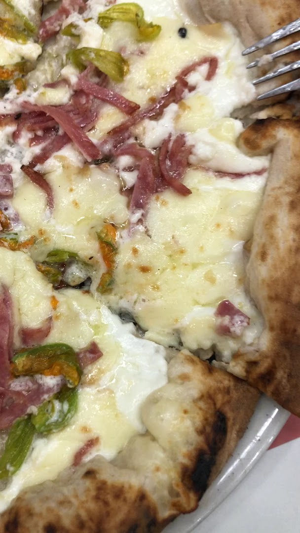 Pizzeria Vesuvio - Pizzaioli dal 1989, Portici