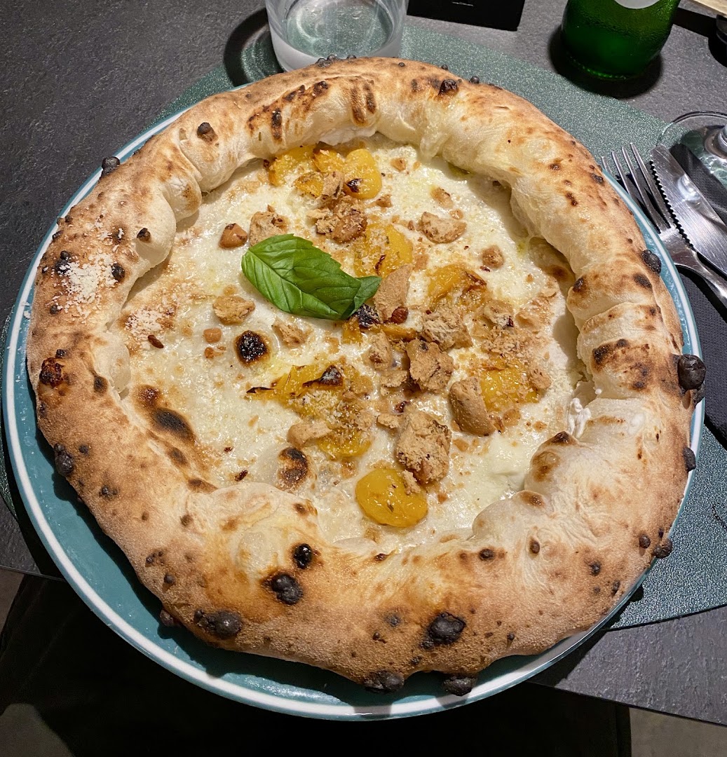 Pizzeria Vincenzo Capuano Bari, Bari