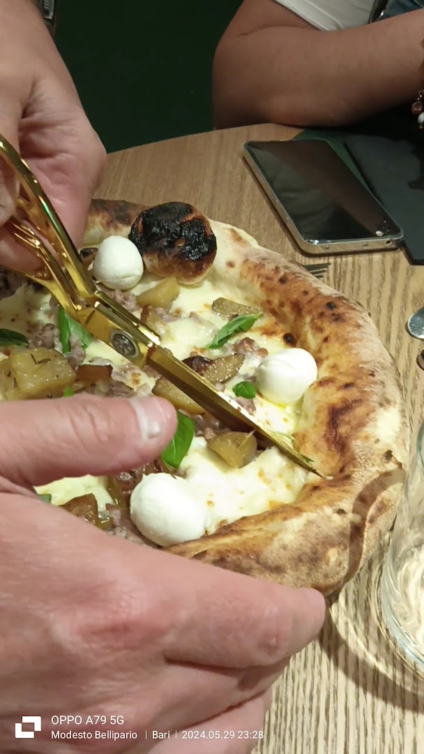 Pizzeria Vincenzo Capuano Bari