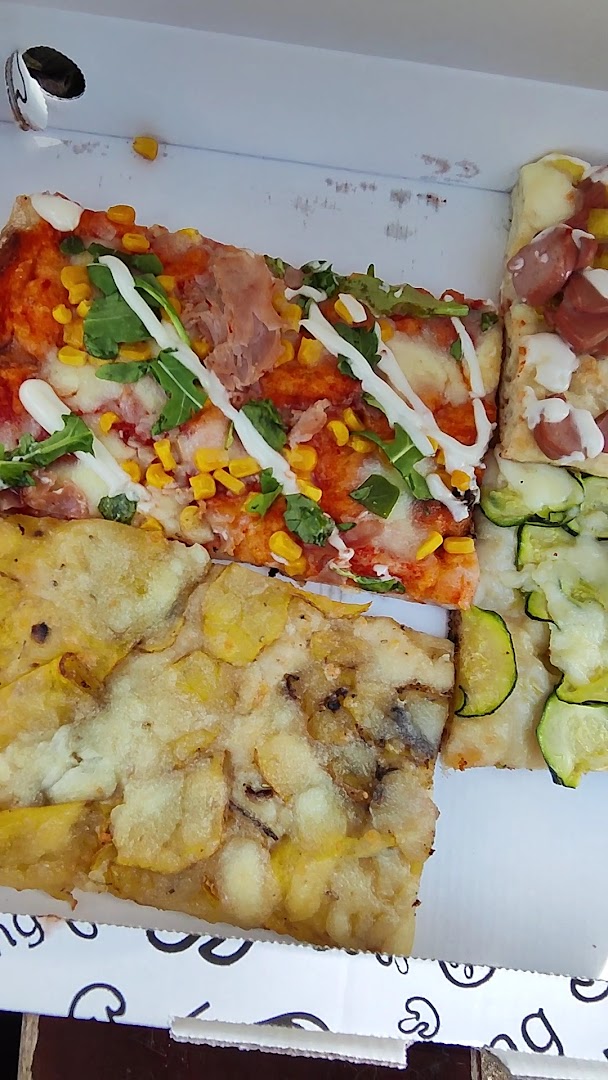 Pizzeria "Young Pizza"