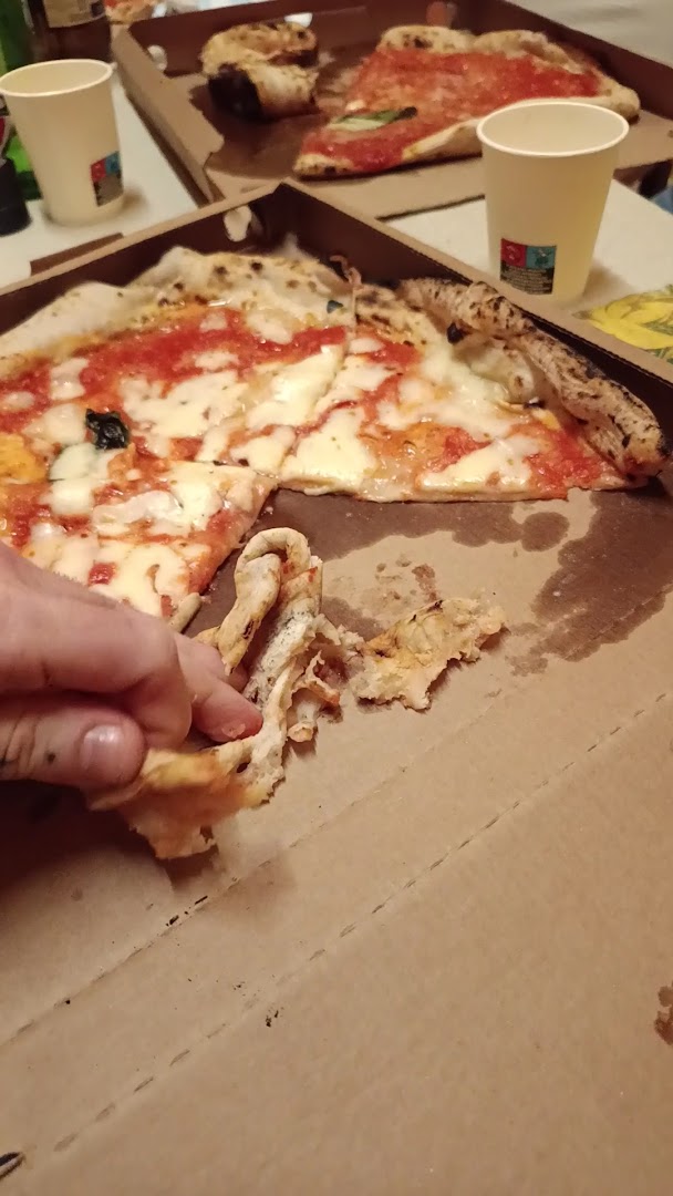 Pizzeria M. Condurro - Antica pizza Forcella dal 1937