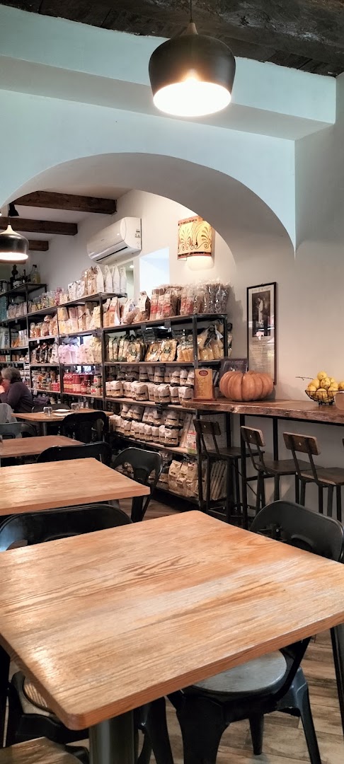 Pizzicheria & Bistrot da Ilari al Centro storico di Cerveteri