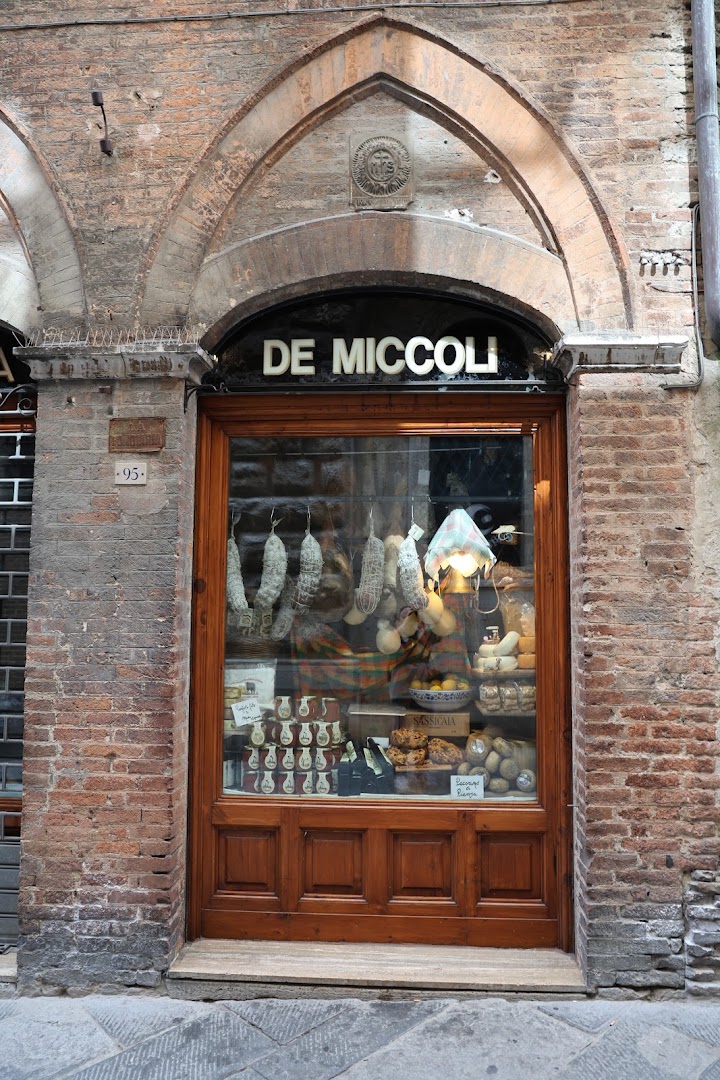 Pizzicheria di De Miccoli Antonio, Siena