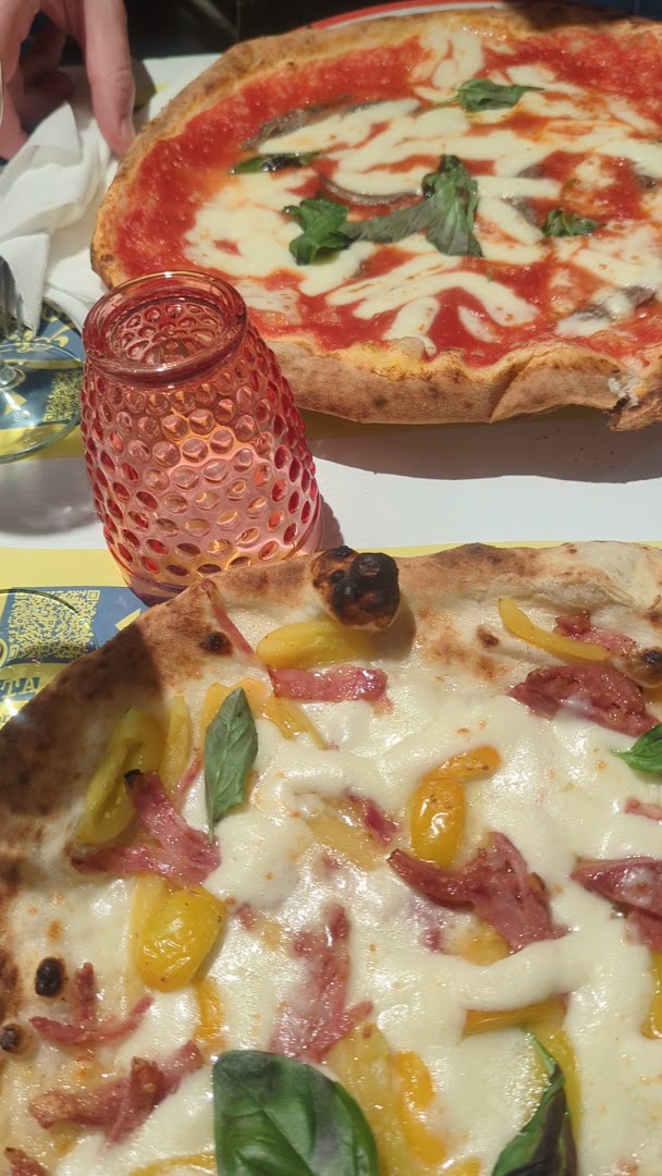 Pizzoteca by Quartieri Spagnoli 1536