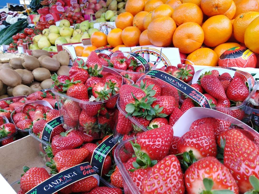 Plaka Antonion Frutta e Verdura
