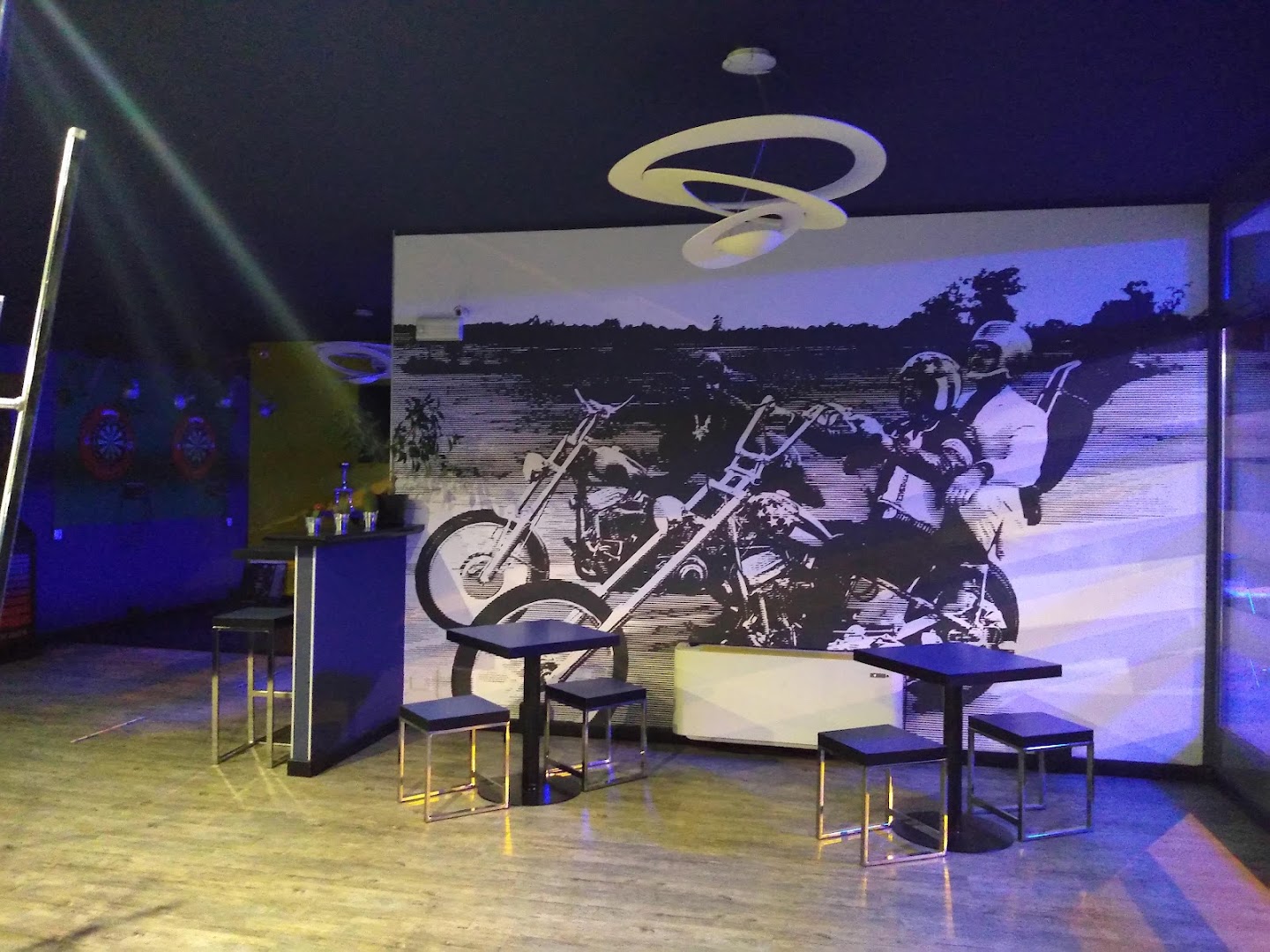 Playstreet Bar