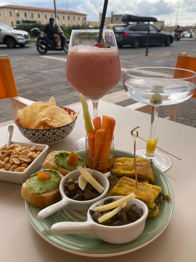 Plaza Caffè/ Lounge Bar