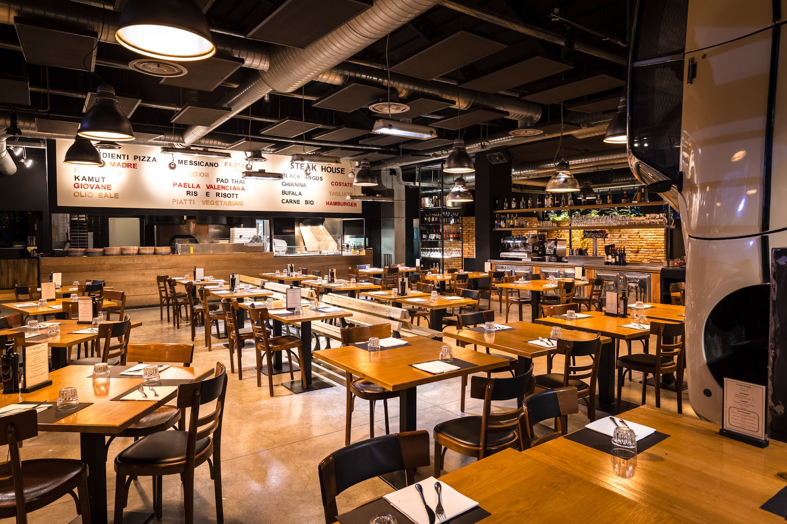 PLEASE - Pizza & Restaurant