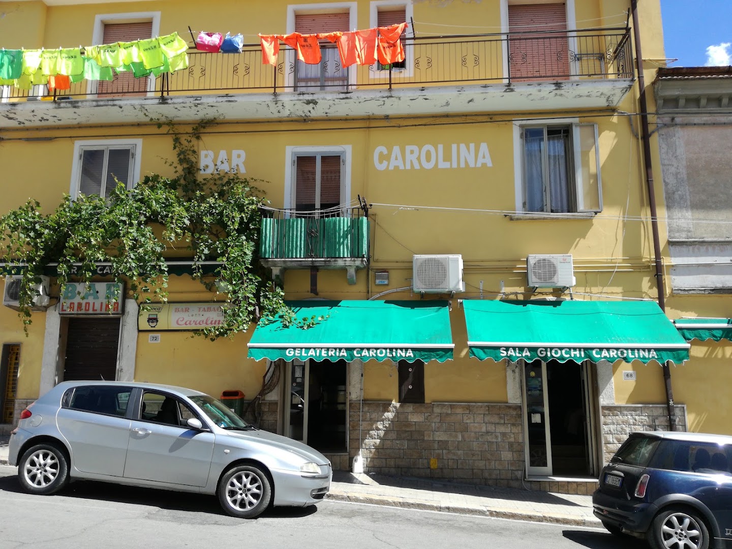 Ploom Reseller Bar Carolina, Larino