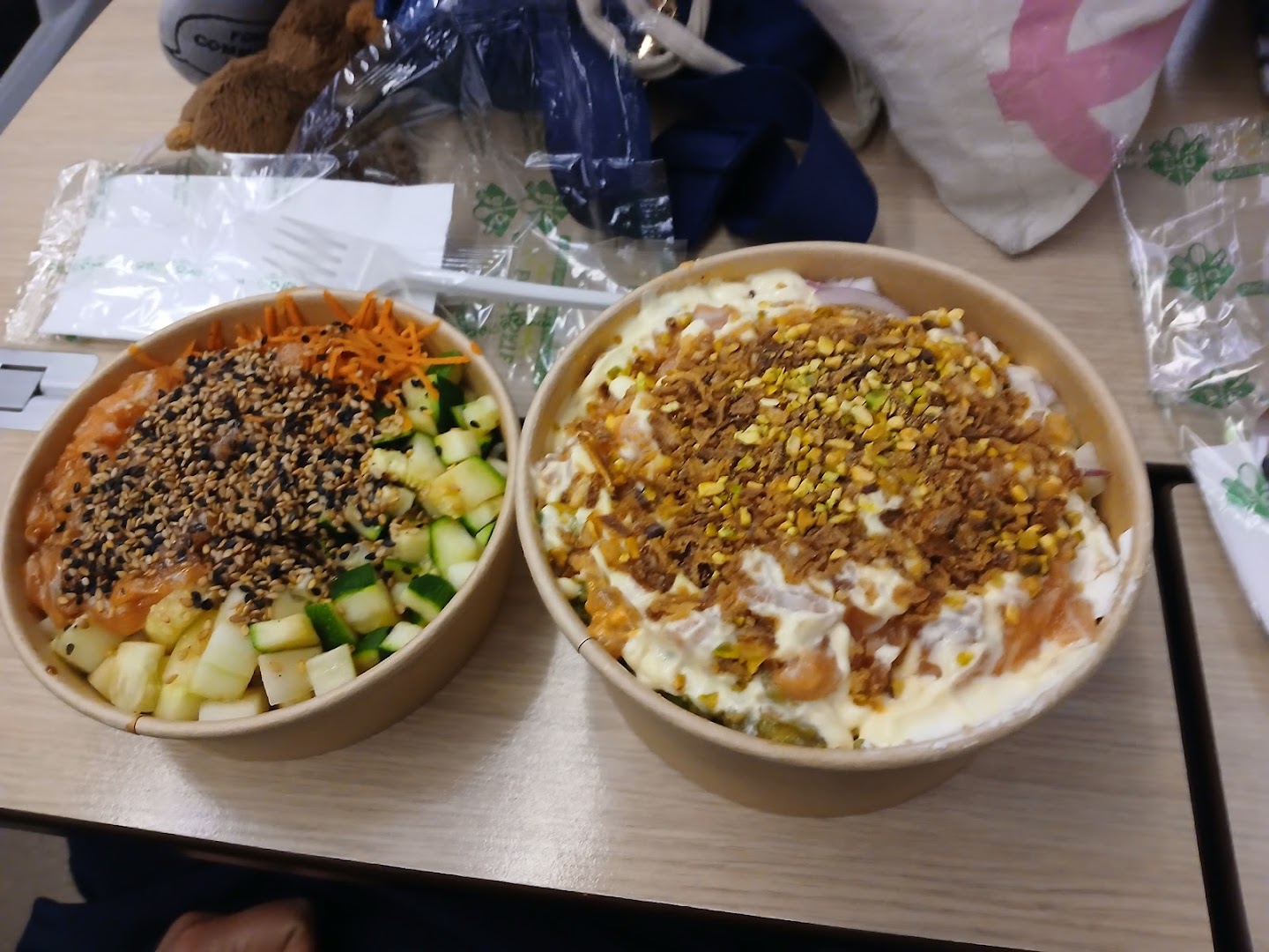 Poke Bar Fan