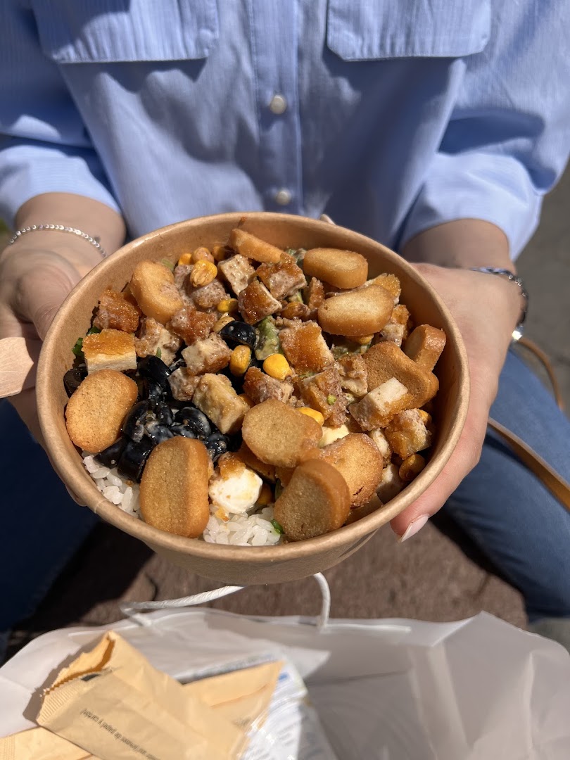 Poke Bowl Sushi Bar
