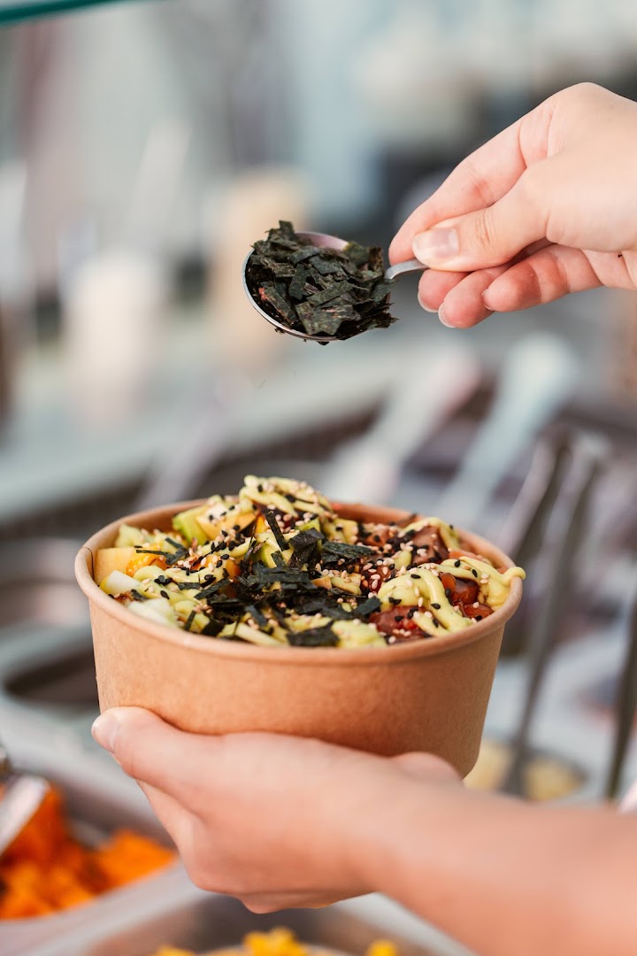 Poké Hawaiian Taste - via Marchese di Villabianca