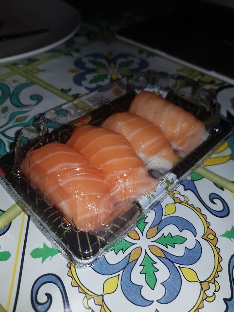 Poke Mania, Sushi in the Box, Sumiko Sushi