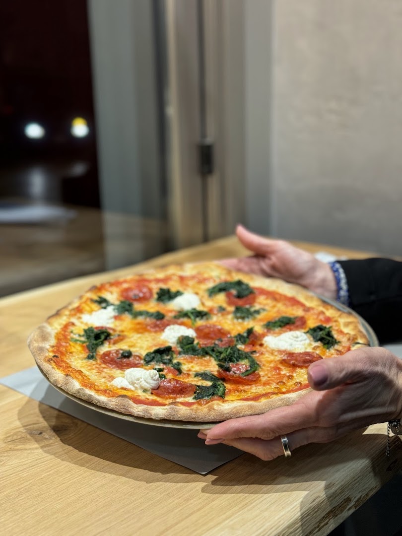 Poli Opposti Pordenone | Pizzeria e bar