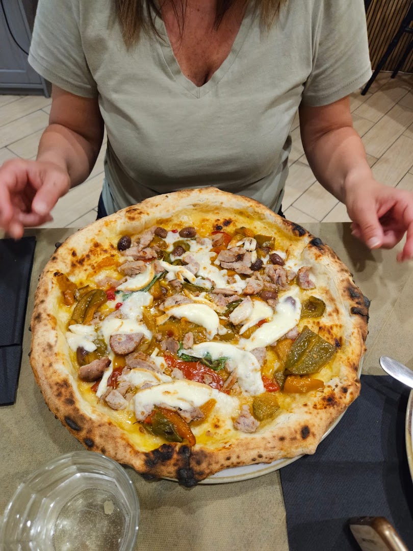 POLIDORO PIZZERIA PANINOTECA di Mina e Gennaro