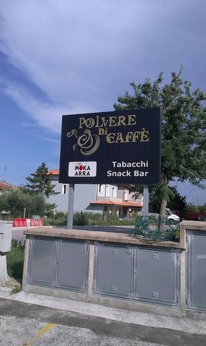 Polvere di Caffe di Zenobi Barbara