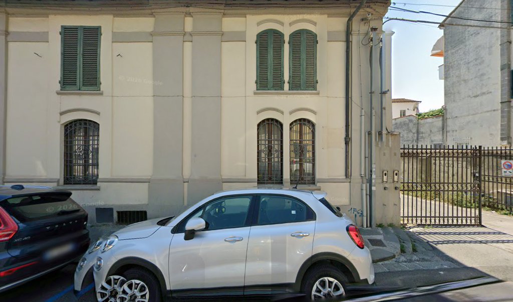Via Cesare Battisti, 14 N